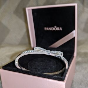 Pandora Jewelry - Pandora Sparkling Bow Bangle Pandora Jewelry - Pandora Sparkling Bow Bangle